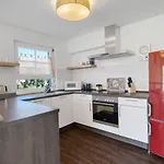Deluxe Apartment Rust